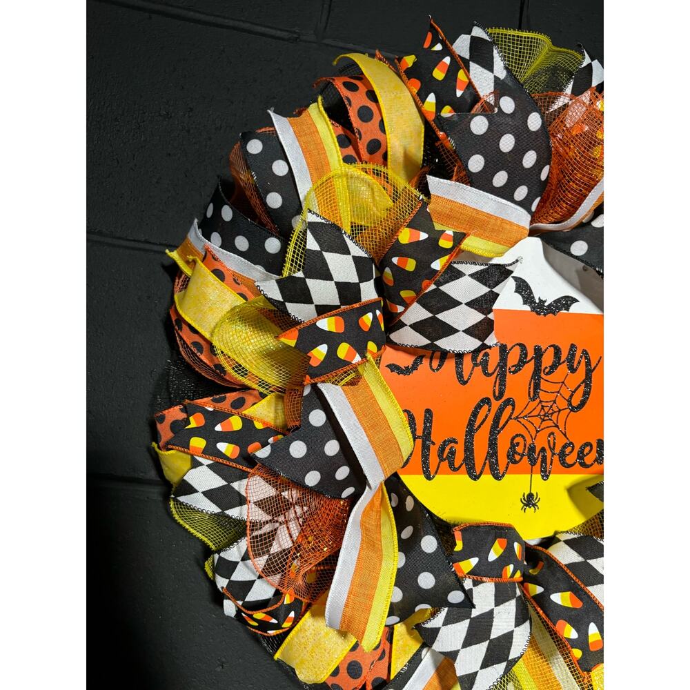 Halloween Wreath~Candy Corn, Trick Or Treat~Large~Front Door~Handmade 22 inch - Picture 5 of 7